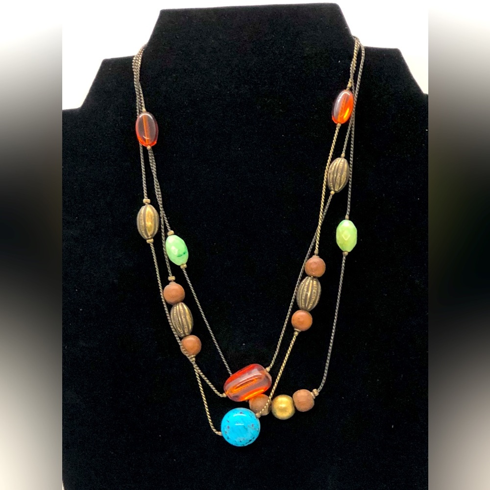 Multicolored bead necklace